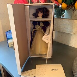 The Knickerbocker Co, BRAND NEW NEVER OUT OF BOX, MARIE OSMOND doll.